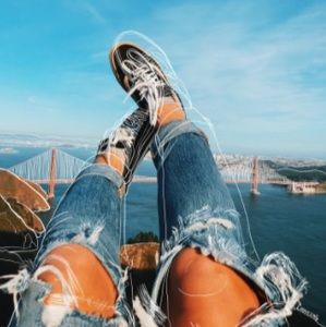 Meet your Posher, Emm